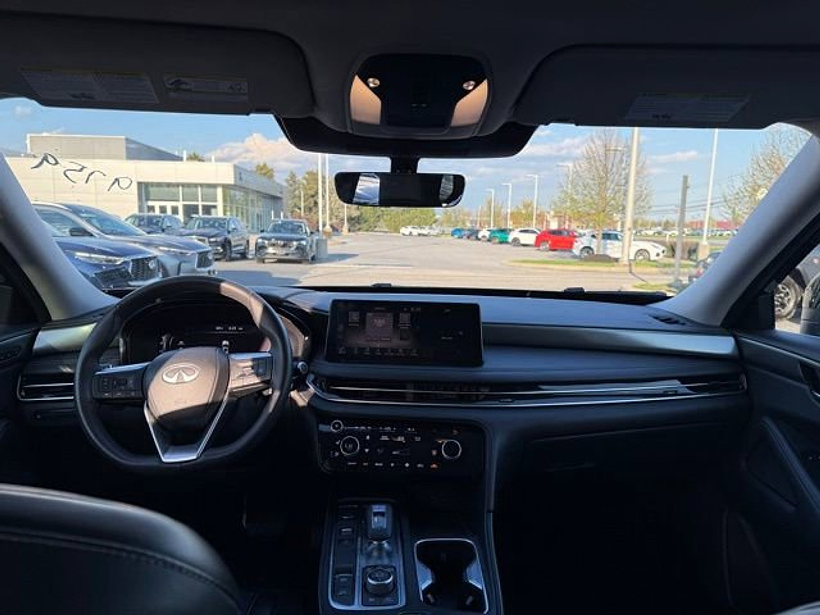 Certified 2023 INFINITI QX60 Luxe w/ Cargo Package image 4
