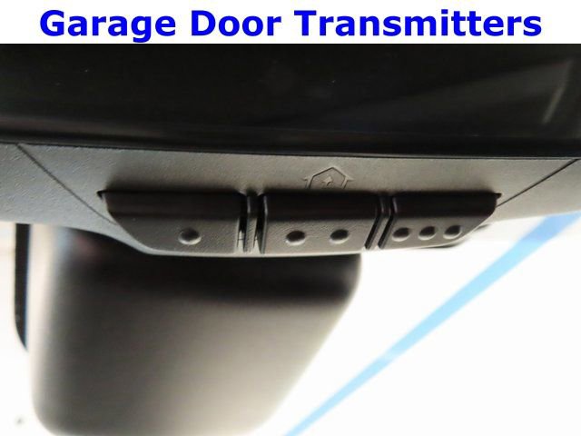 Used 2024 Jaguar F-PACE R-Dynamic S image 30