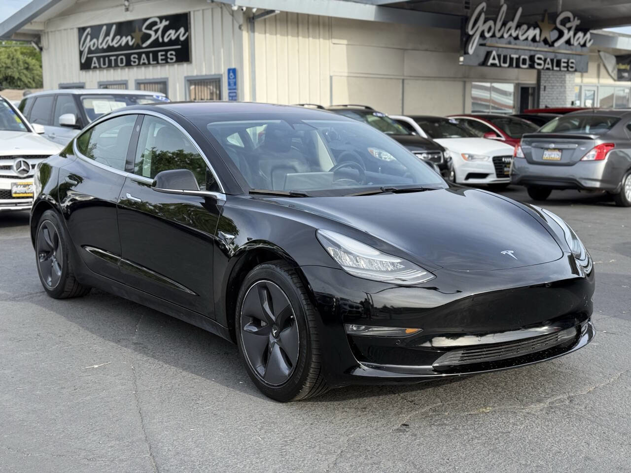 Used 2018 Tesla Model 3 Mid Range RWD image 5