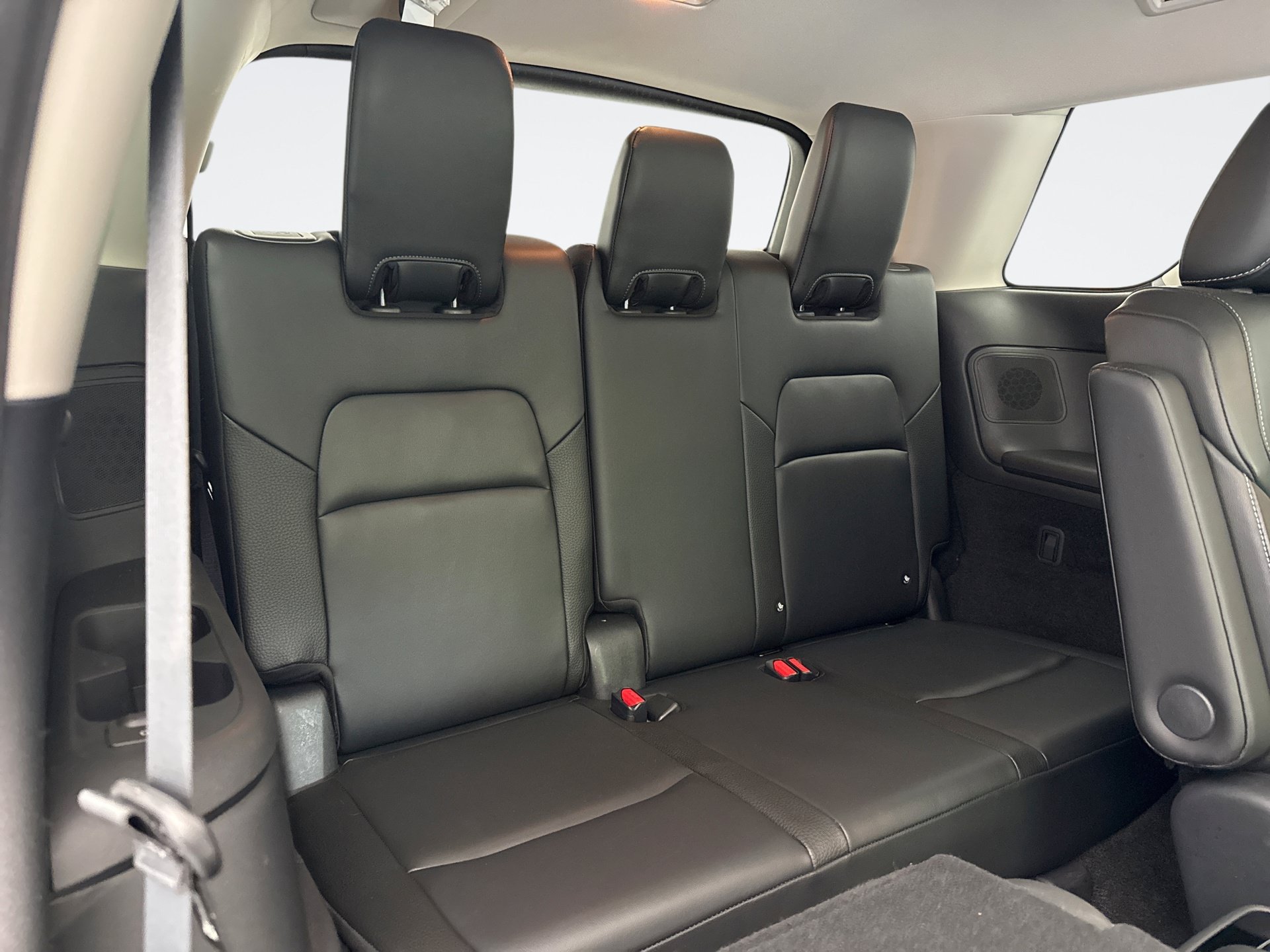 Used 2024 Nissan Pathfinder SL w/ SL Premium Package AWD/4WD image 19