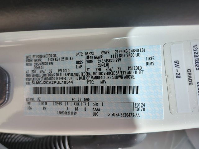 Used 2023 Lincoln Corsair Reserve w/ Equipment Group 201A FWD image 15