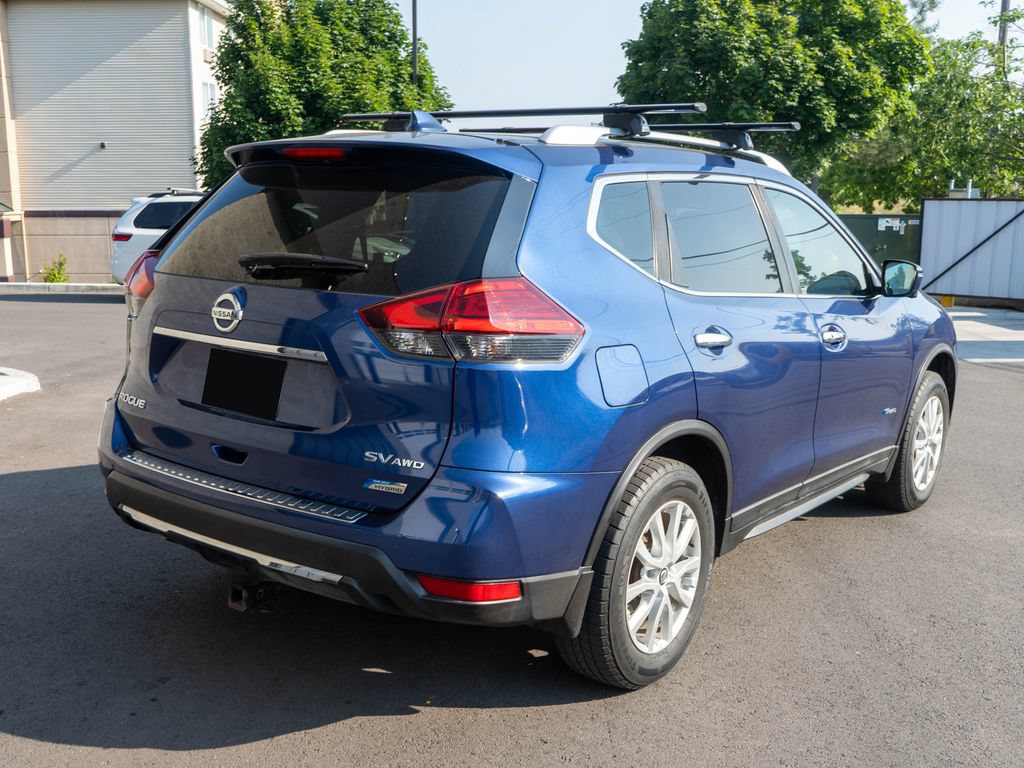 Used 2017 Nissan Rogue SV w/ HEV Premium Package AWD/4WD image 7
