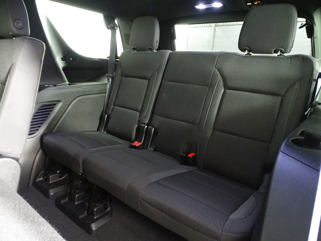 Used 2023 GMC Yukon SLE image 14