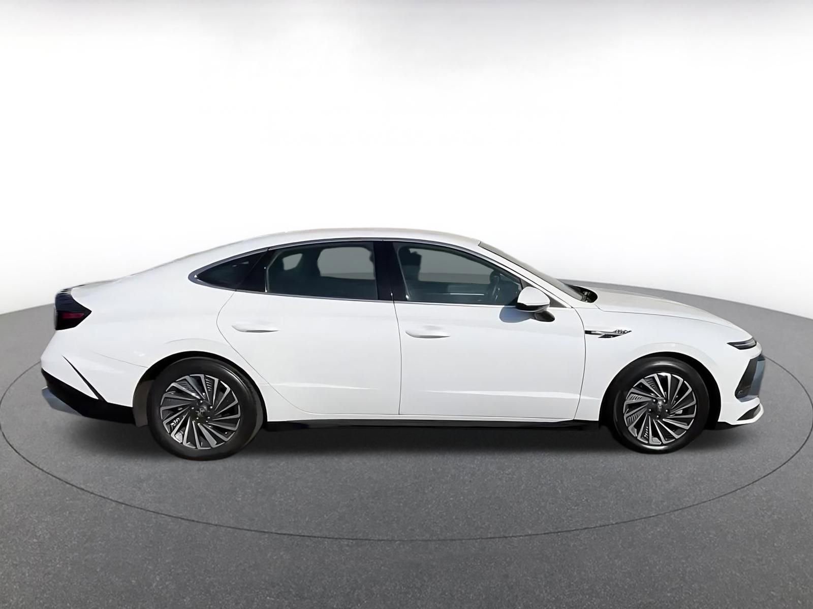 Used 2025 Hyundai Sonata SEL image 15