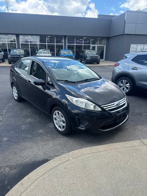 Used 2012 Ford Fiesta SE FWD image 1