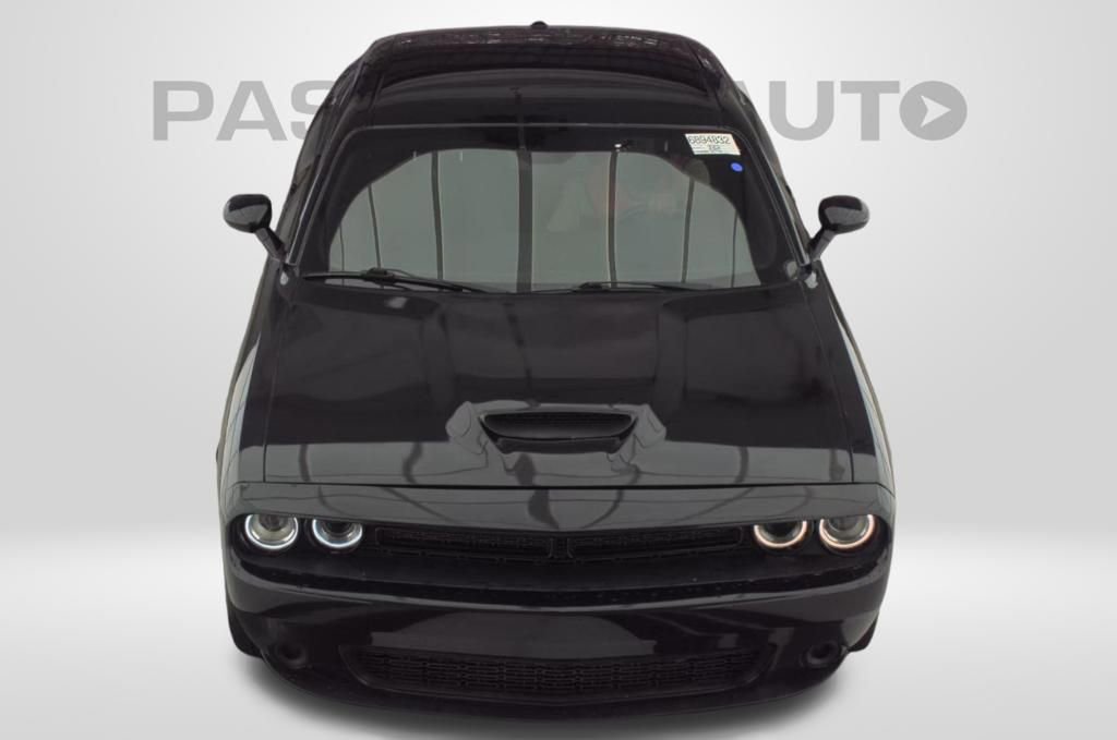 Used 2023 Dodge Challenger GT image 2