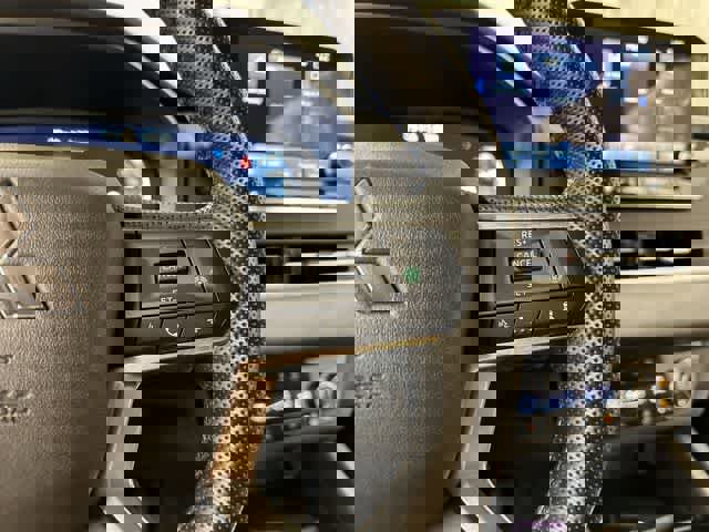 Used 2024 Mitsubishi Outlander SEL image 10