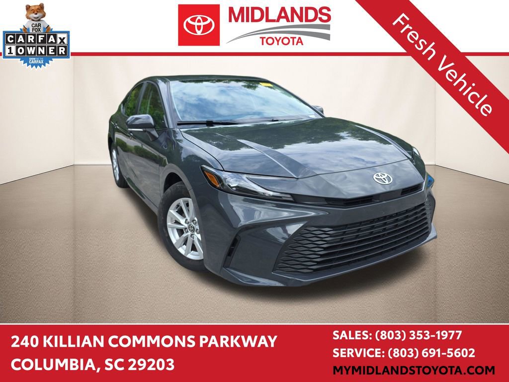 Used 2026 Toyota Camry LE FWD image 1