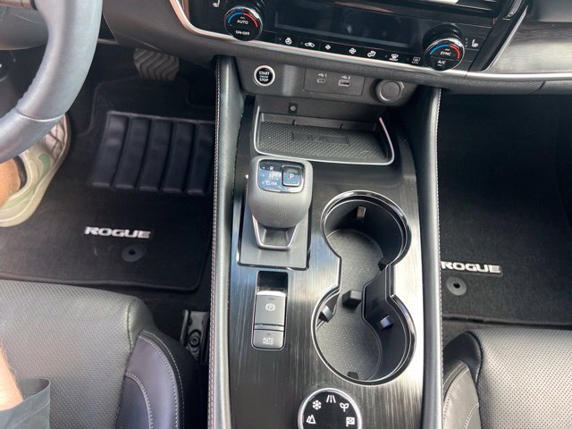 Used 2023 Nissan Rogue Platinum AWD/4WD image 10