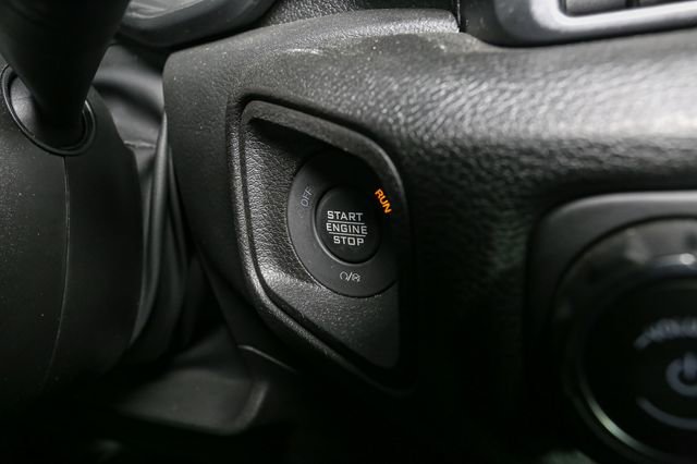 Used 2024 Jeep Wrangler Unlimited AWD/4WD image 30
