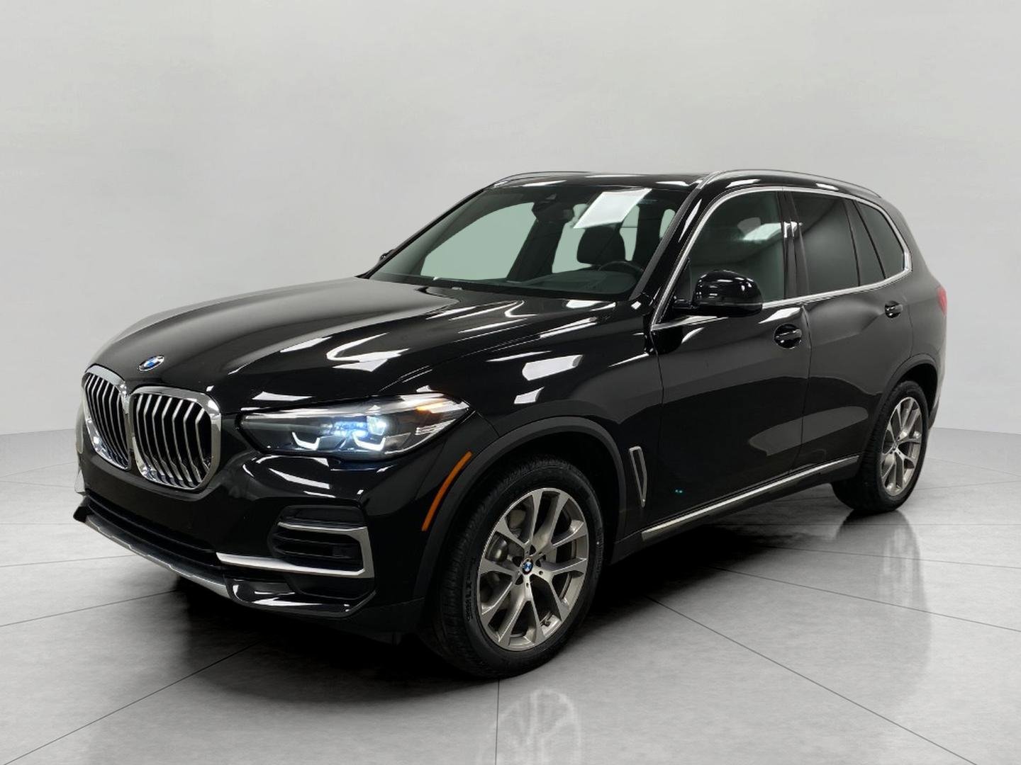 Certified 2022 BMW X5 xDrive40i w/ Premium Package AWD/4WD image 11