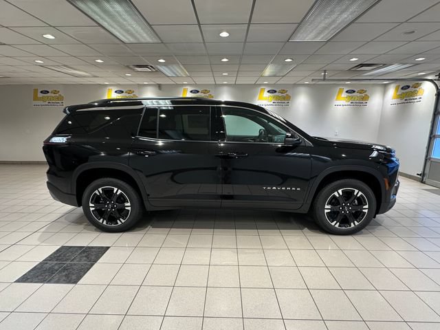 New 2027 Chevrolet Traverse LT w/ Sun and Wheel Package AWD/4WD image 3