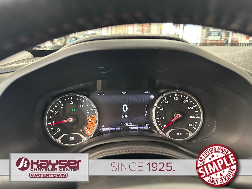 Used 2017 Jeep Renegade Trailhawk w/ Premium Trailhawk Package image 14