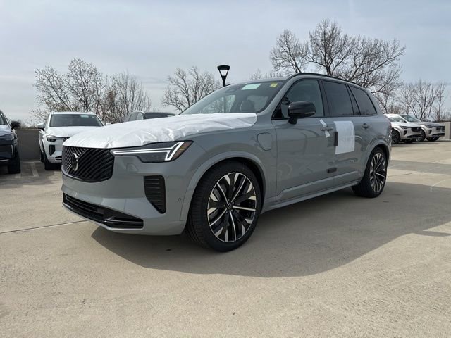 New 2026 Volvo XC90 T8 Ultra image 3