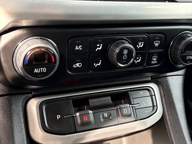 Used 2023 GMC Acadia SLE w/ Driver Convenience Package AWD/4WD image 16