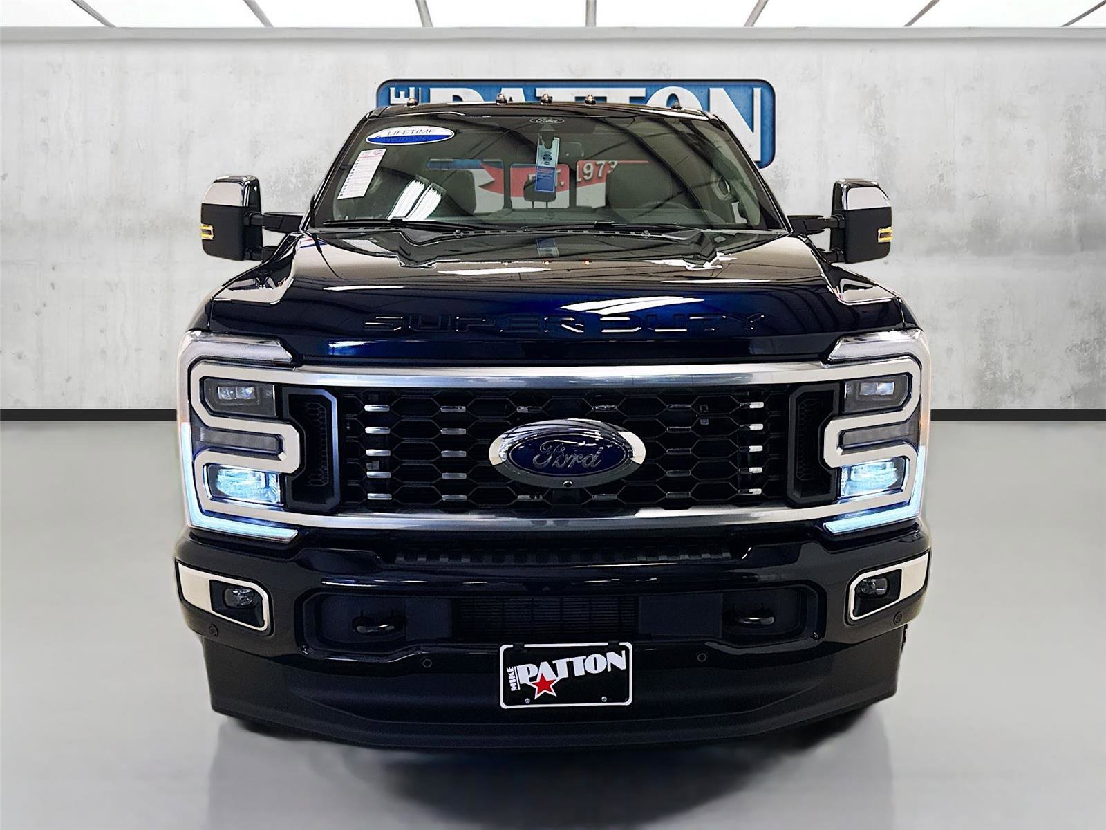 New 2025 Ford F350 Platinum w/ Platinum Plus Package image 2