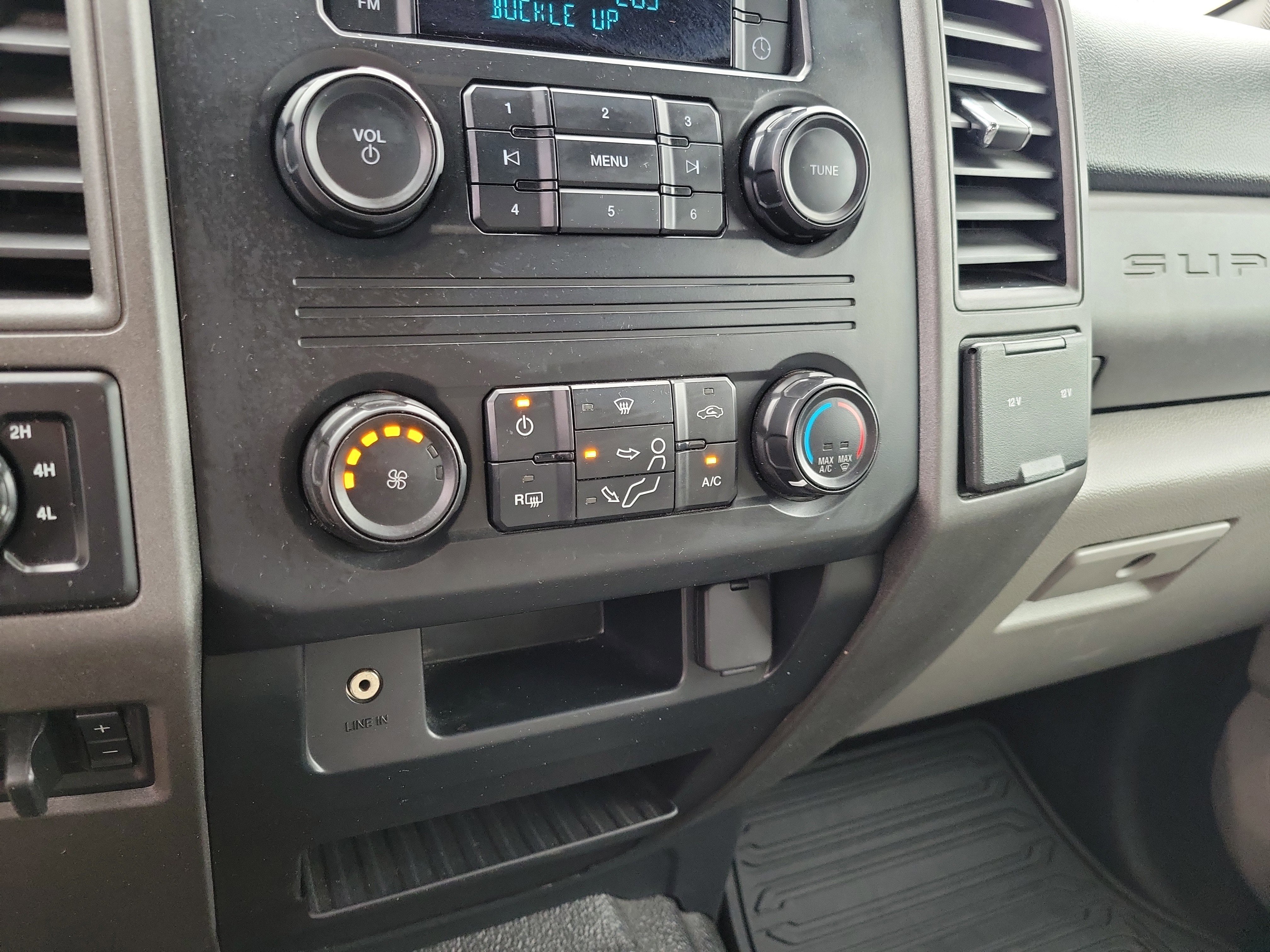 Used 2019 Ford F250 XL w/ Power Equipment Group image 16