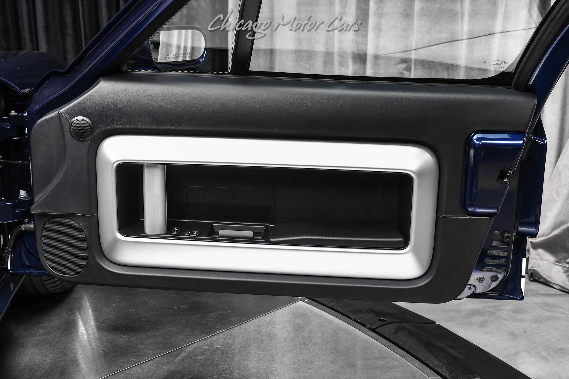 Used 2005 Ford GT image 24