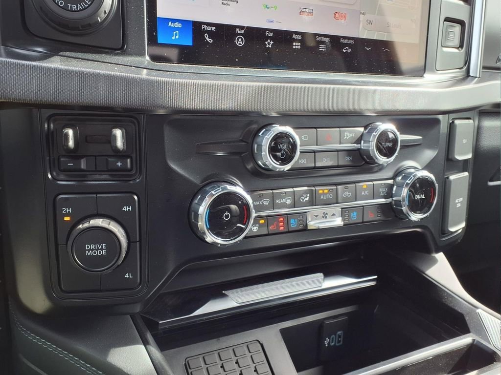 New 2025 Ford F450 Platinum image 6