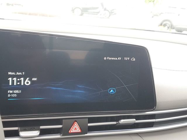 Used 2025 Hyundai Elantra SEL FWD image 26