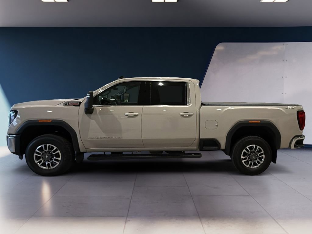 Used 2026 GMC Sierra 3500 SLE w/ SLE Value Package image 4