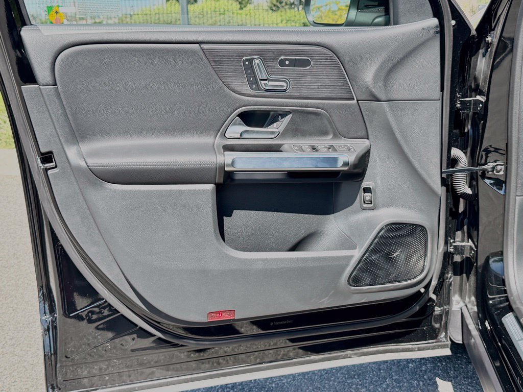 New 2026 Mercedes-Benz GLB 250 image 16