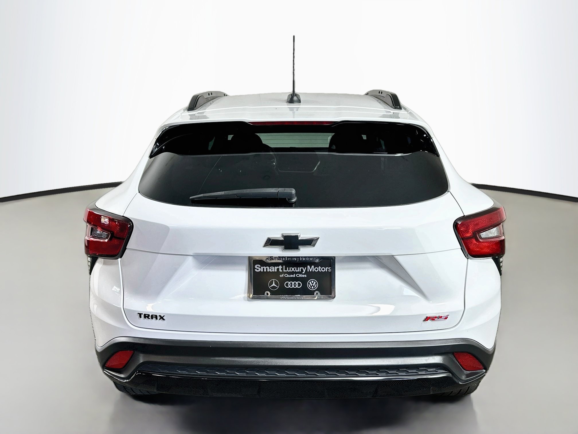 Used 2024 Chevrolet Trax RS w/ Driver Confidence Package FWD image 6