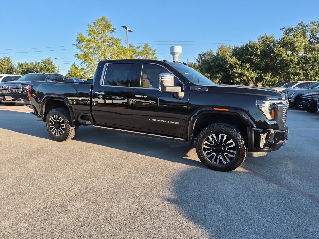 Used 2024 GMC Sierra 2500 Denali Ultimate w/ Max Trailering Package AWD/4WD image 12