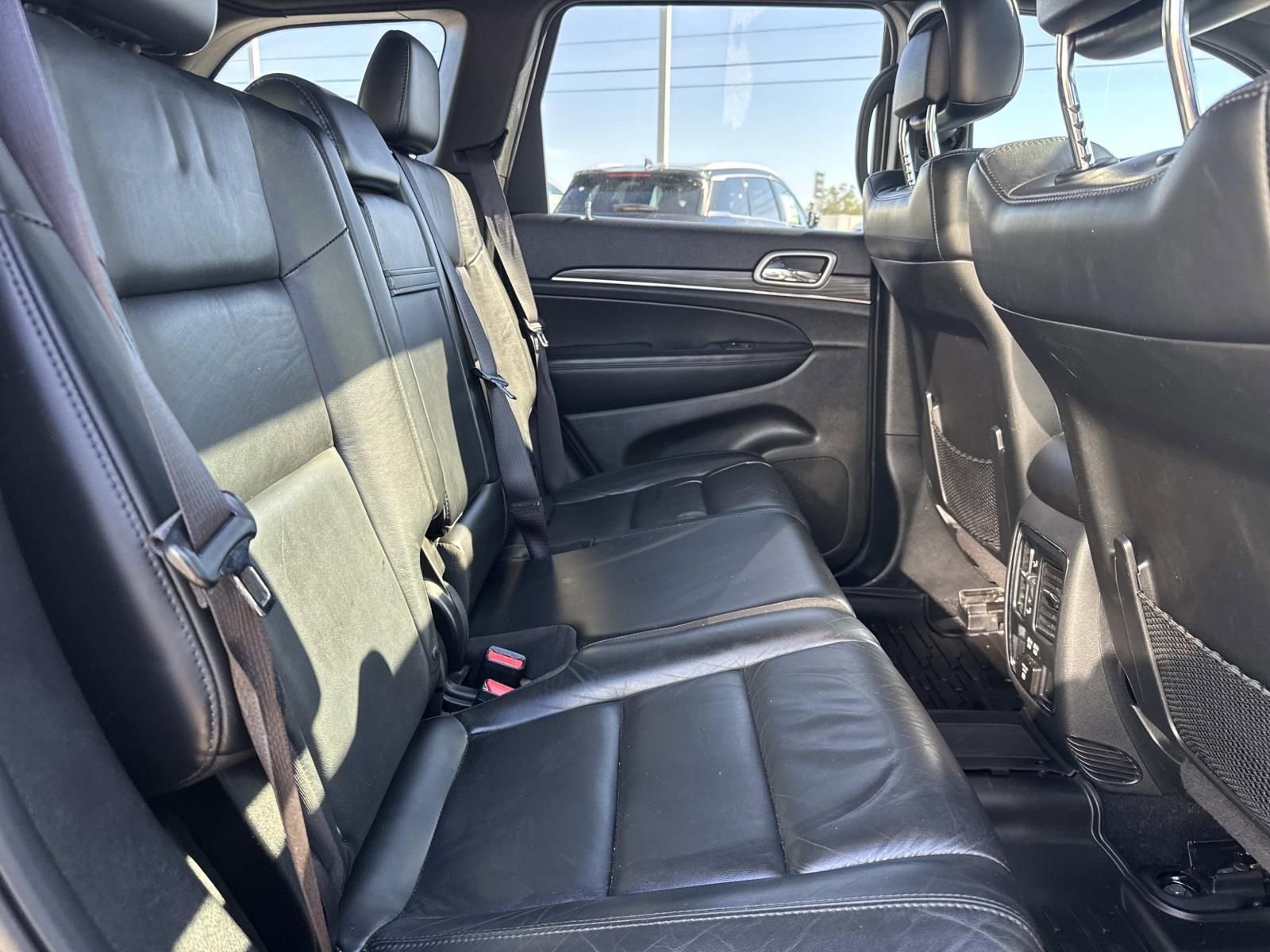 Used 2019 Jeep Grand Cherokee Limited image 10