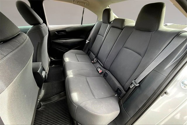 Used 2024 Toyota Corolla LE image 19