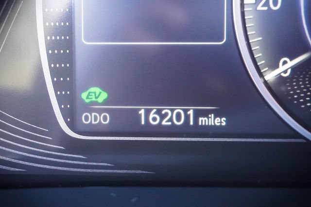 Certified 2025 Lexus ES 300h w/ Accessory Package (Z2) FWD image 9