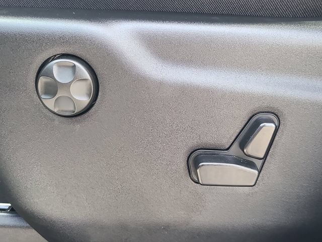 Used 2025 Dodge Durango GT AWD/4WD image 21