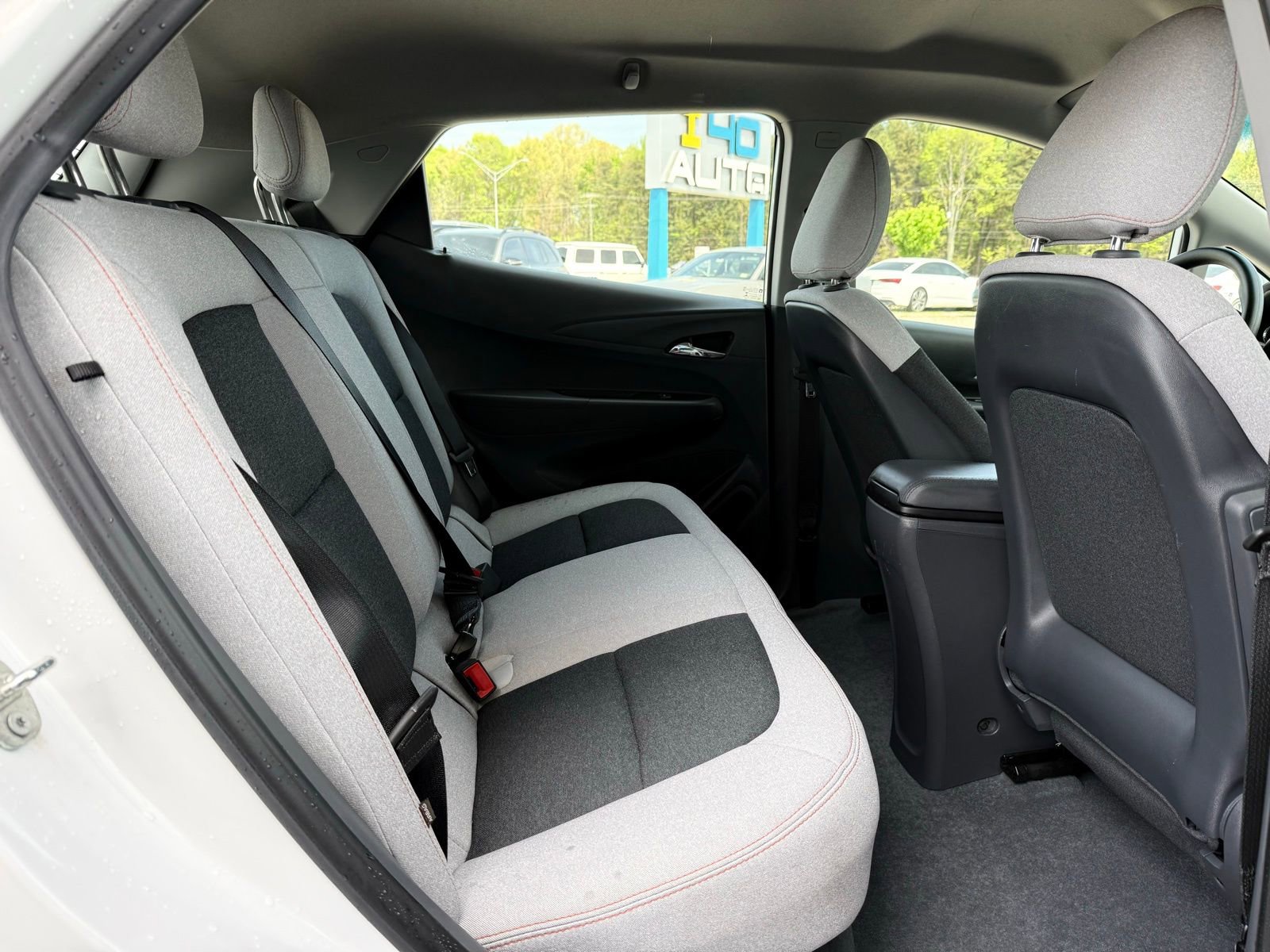 Used 2018 Chevrolet Bolt LT FWD image 18