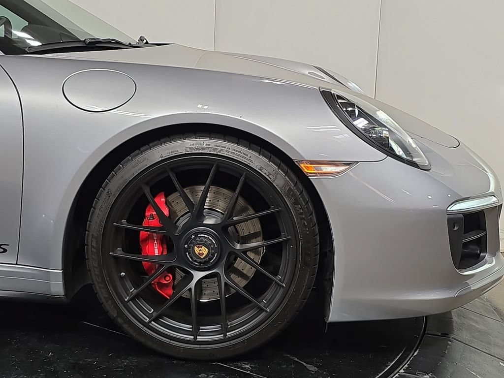 Used 2019 Porsche 911 Carrera GTS RWD image 11