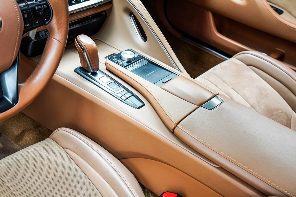 Used 2018 Lexus LC 500 Coupe w/ Sport Package image 16