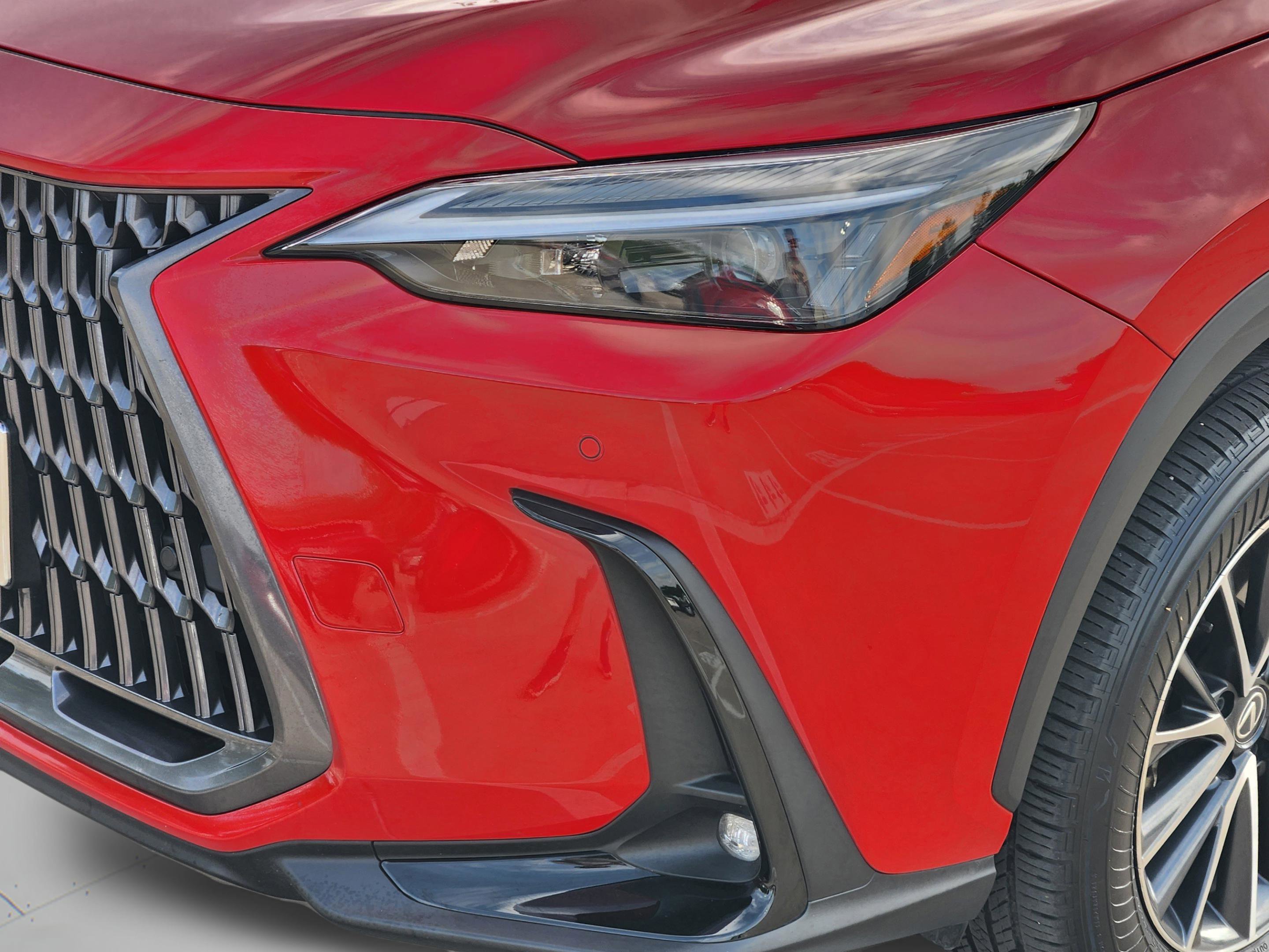 Used 2025 Lexus NX 250 FWD w/ Towing Package (2000 Lbs) image 7