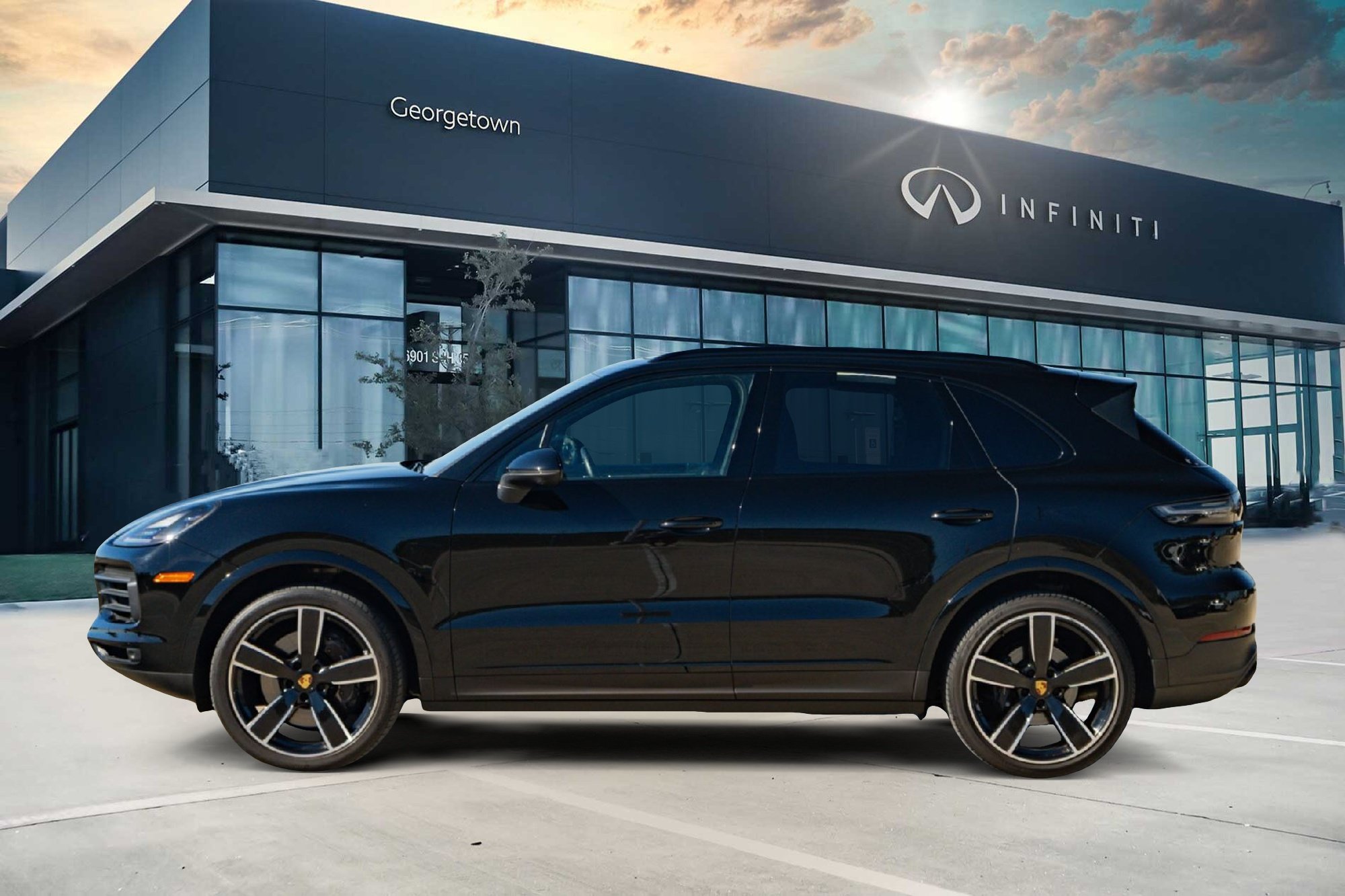 Used 2023 Porsche Cayenne Platinum Edition AWD/4WD image 8