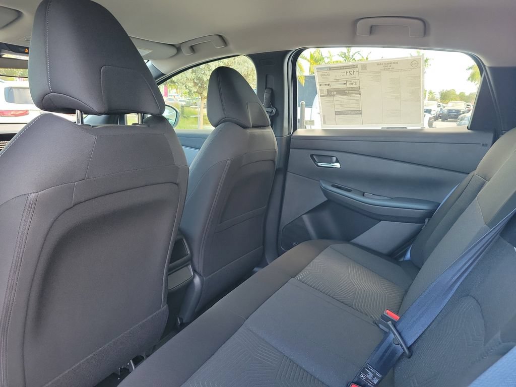 New 2026 Nissan Leaf w/ Floor Mat Package (S+) FWD image 5