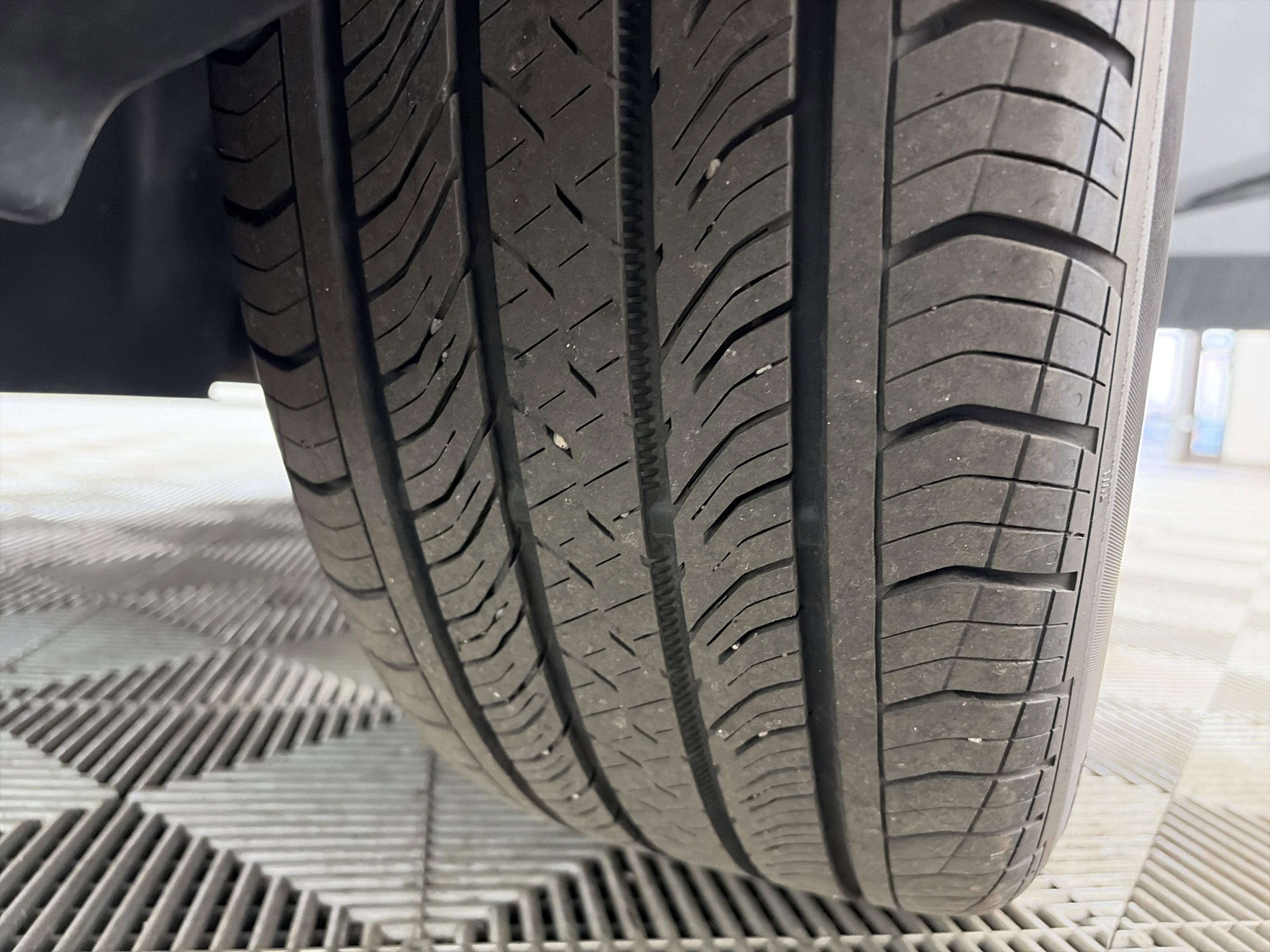 Used 2024 Chevrolet Trax RS image 12