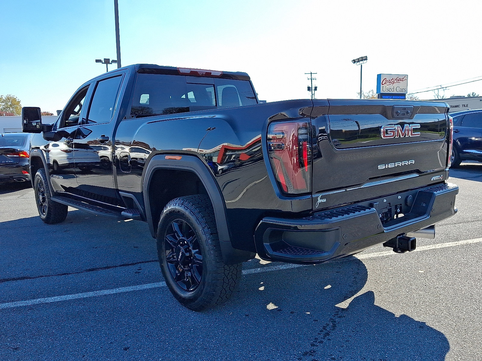 New 2026 GMC Sierra 2500 AT4 w/ AT4 Premium Plus Package image 3