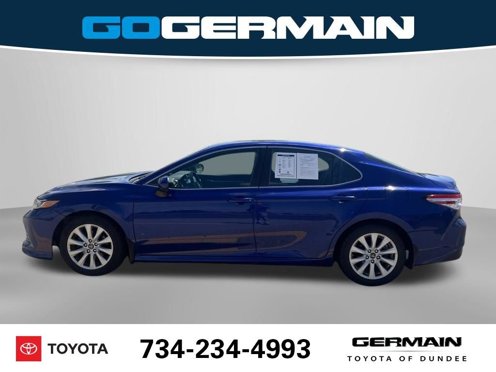 Used 2018 Toyota Camry LE FWD image 11