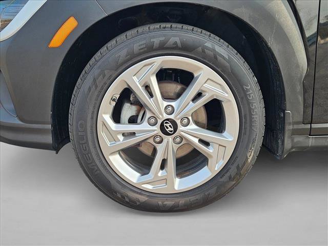 Used 2022 Hyundai Kona SEL FWD image 22