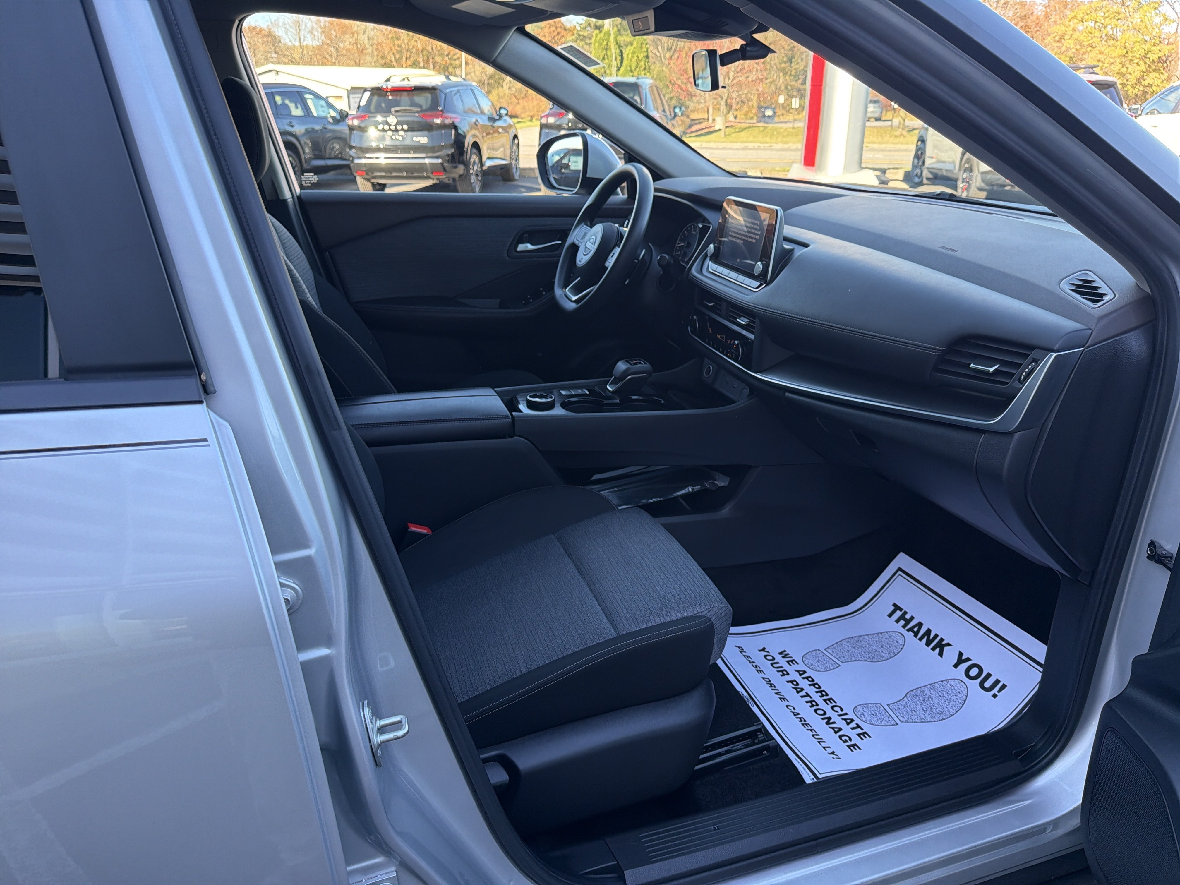Certified 2023 Nissan Rogue SV AWD/4WD image 10