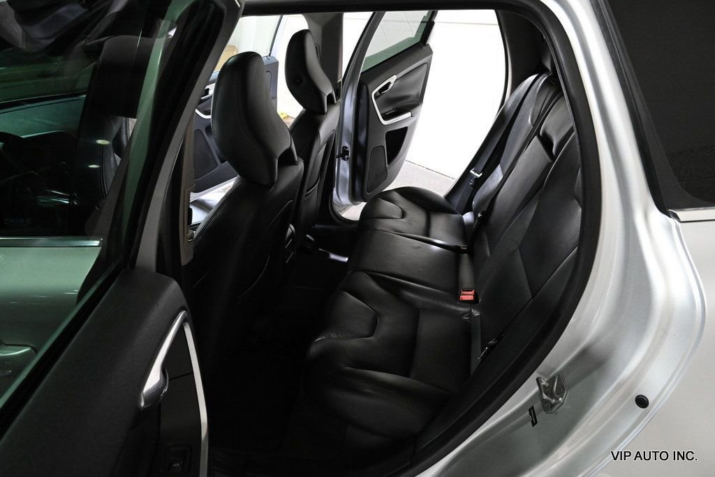 Used 2015 Volvo XC60 T6 Premier Plus image 19