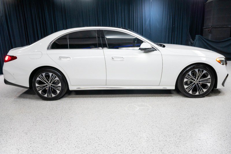 New 2026 Mercedes-Benz E 350 Sedan image 4