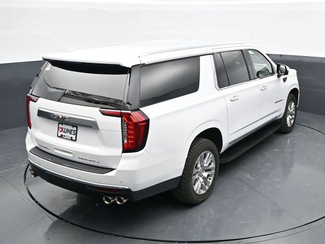 Used 2022 GMC Yukon XL Denali image 28