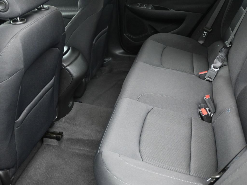 Used 2022 Chevrolet Malibu LS image 14