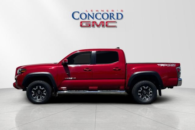 Used 2023 Toyota Tacoma TRD Off-Road AWD/4WD image 7