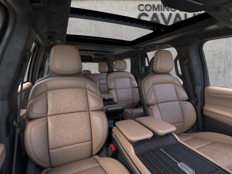 New 2026 Lincoln Navigator L Black Label AWD/4WD image 10