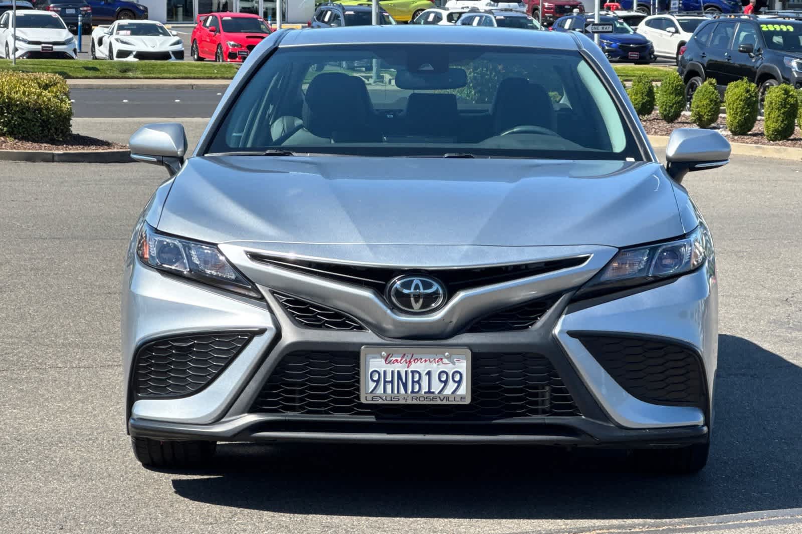 Used 2023 Toyota Camry SE w/ Convenience Package FWD image 10